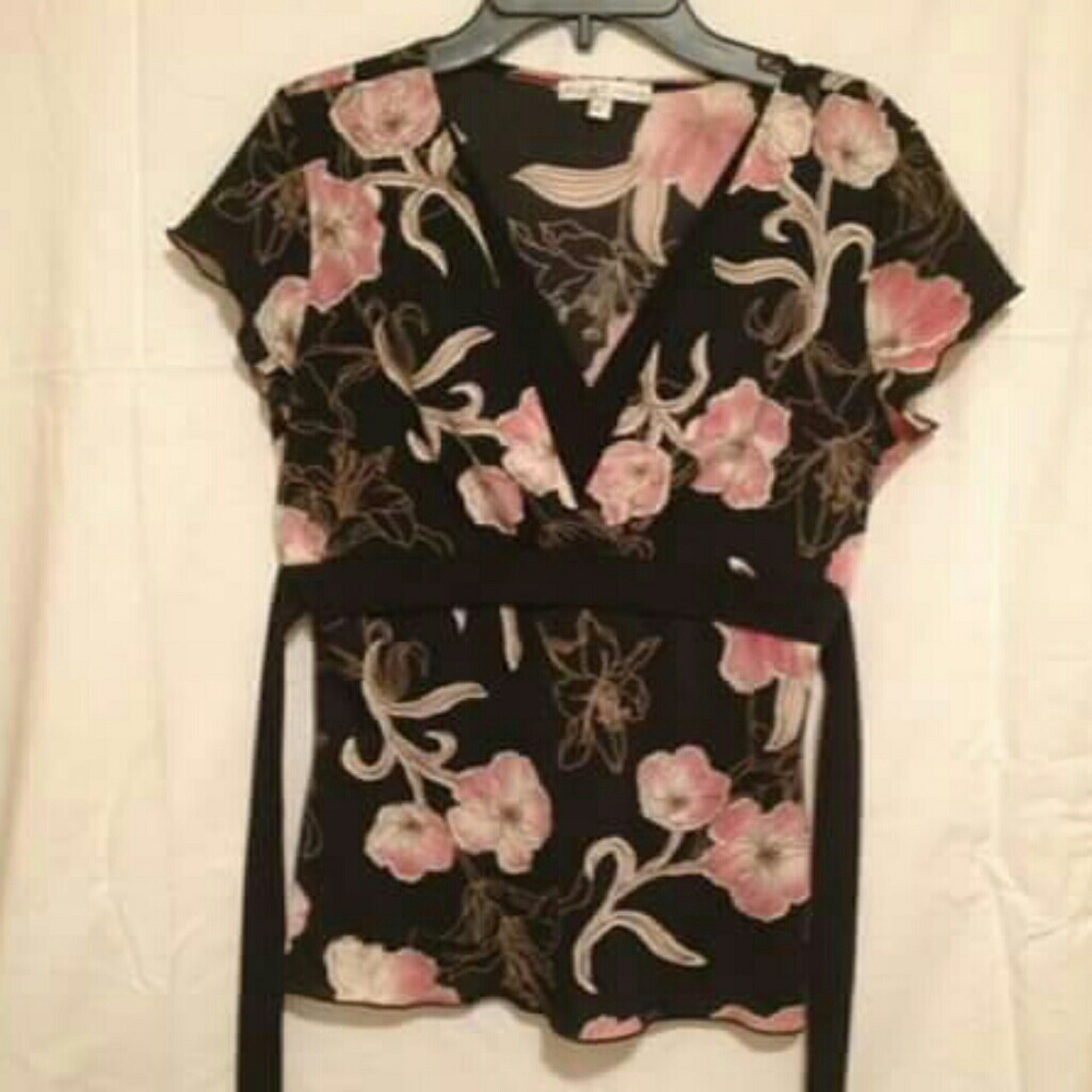 💜2 for $20💜🌺"moa moa" Size Large Top🌺